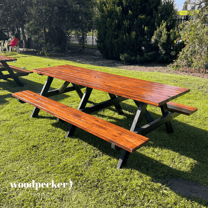 Accessible picnic tables for inclusive outdoor spaces