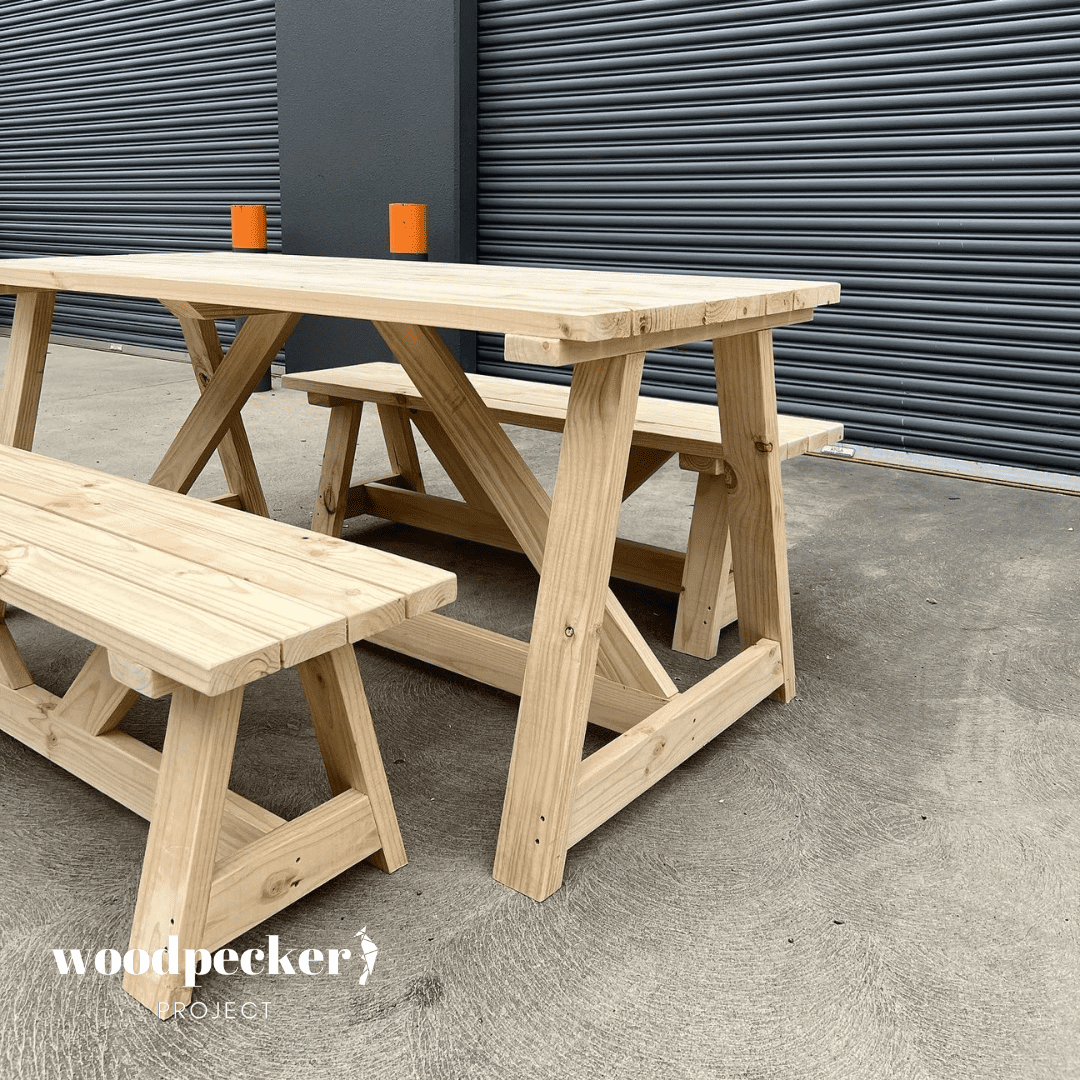 Modern outdoor table set with easy-to-clean surfaces, making maintenance hassle-free and keeping your outdoor space looking fresh