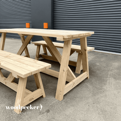 Modern outdoor table set with easy-to-clean surfaces, making maintenance hassle-free and keeping your outdoor space looking fresh