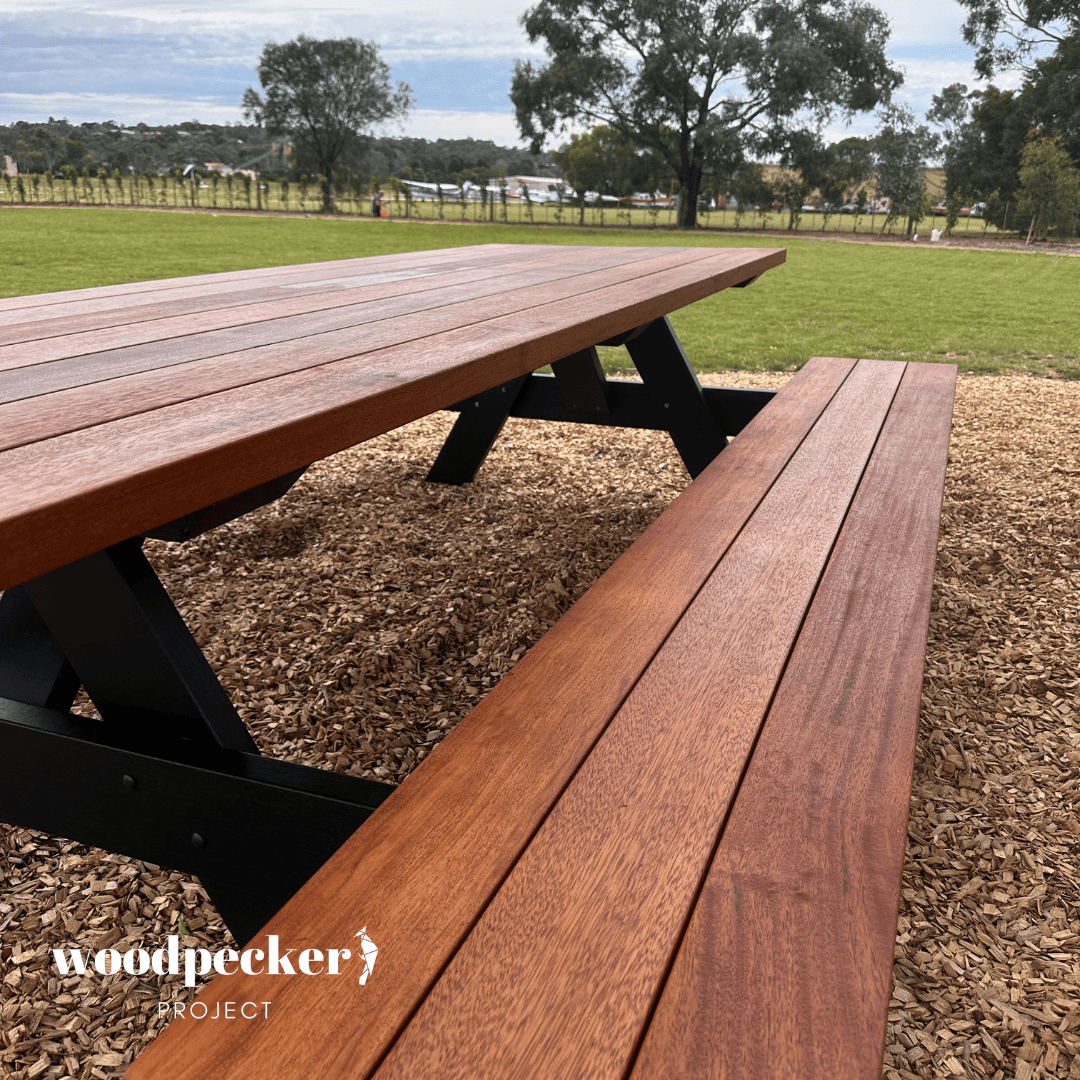 Merbau Hardwood Picnic Table – Woodpecker Project