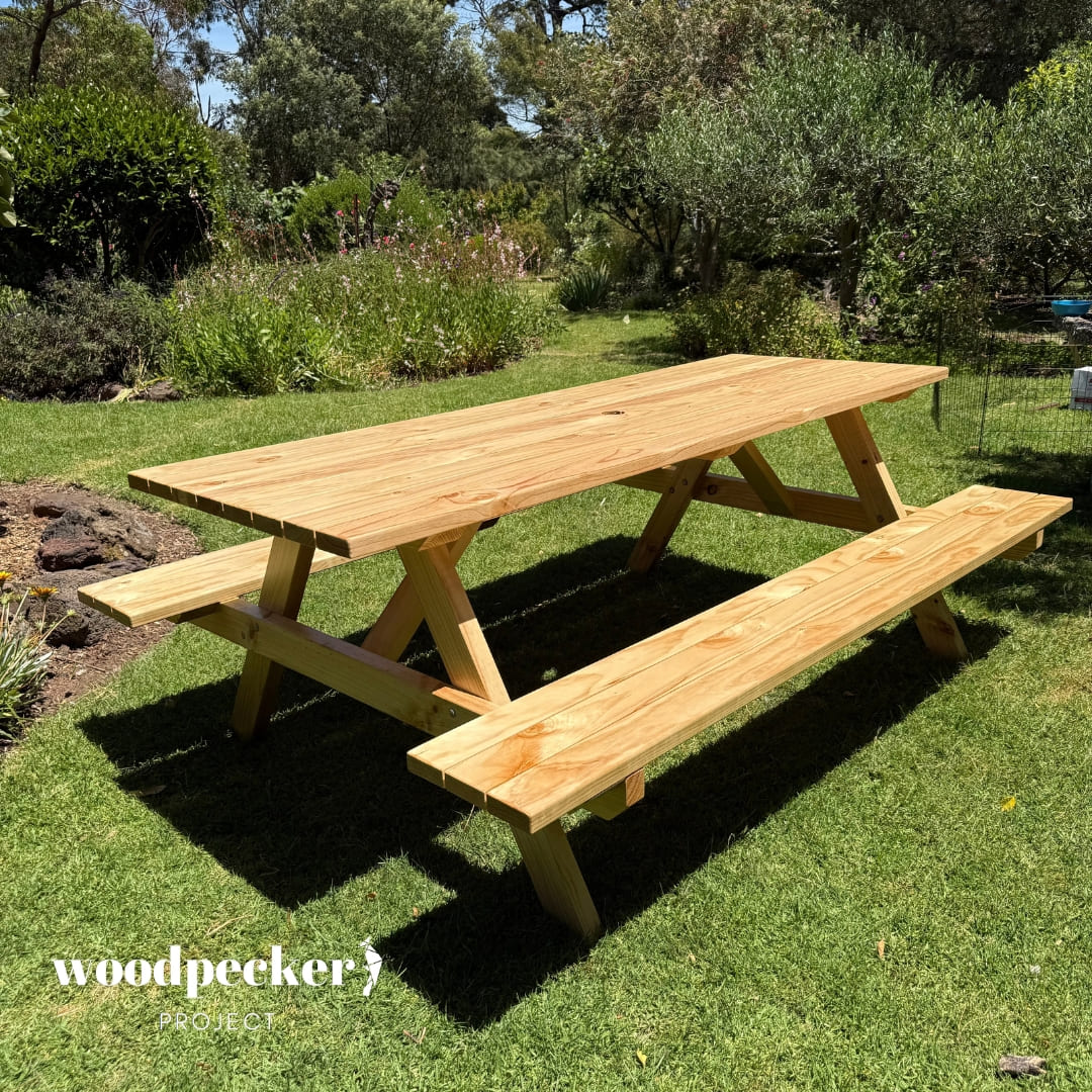 Standard Picnic Tables