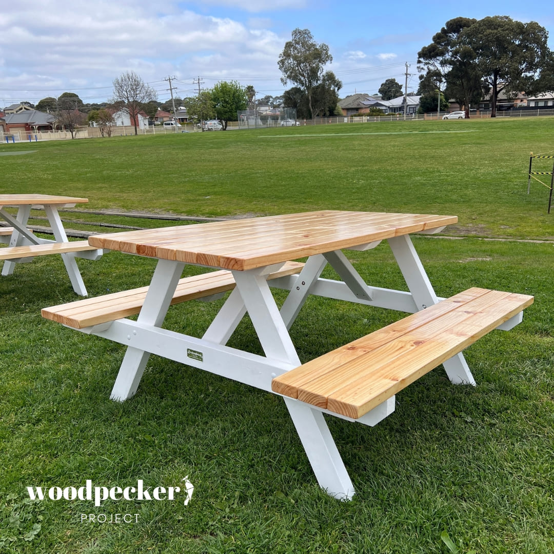 Standard Picnic Tables