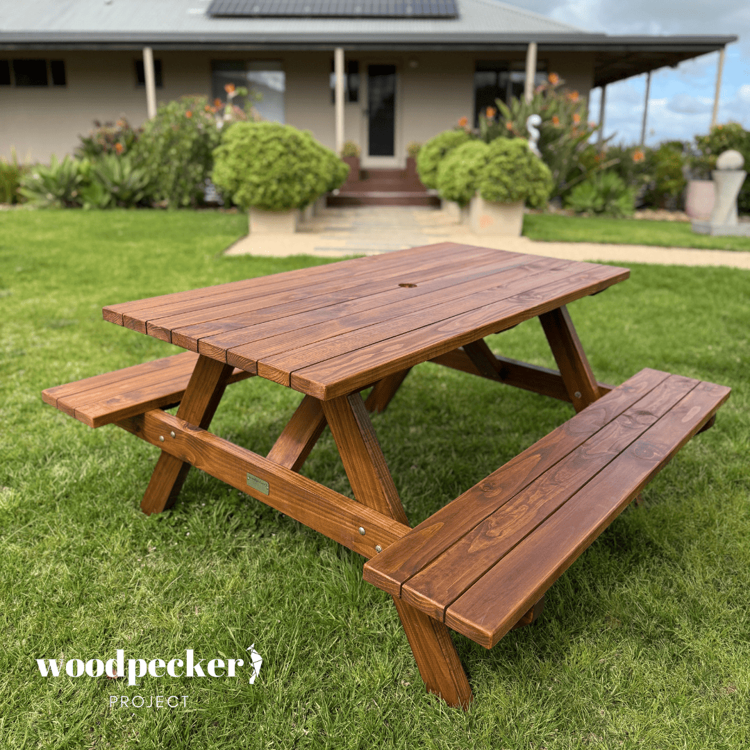 Standard Picnic Tables